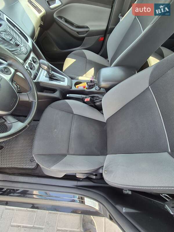 Седан Ford Focus 2013 в Дніпрі