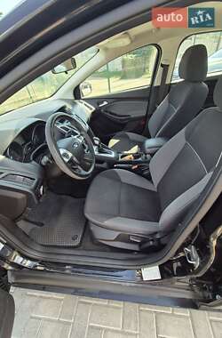Седан Ford Focus 2013 в 