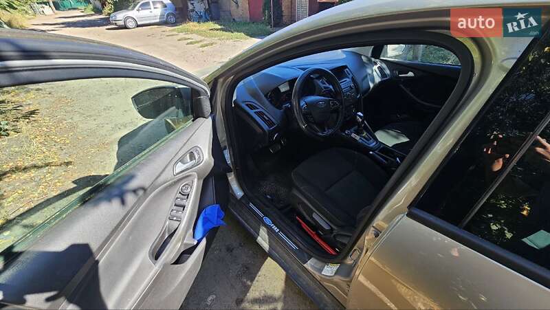 Седан Ford Focus 2015 в Бершади