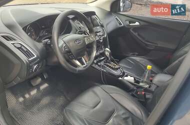Седан Ford Focus 2018 в 