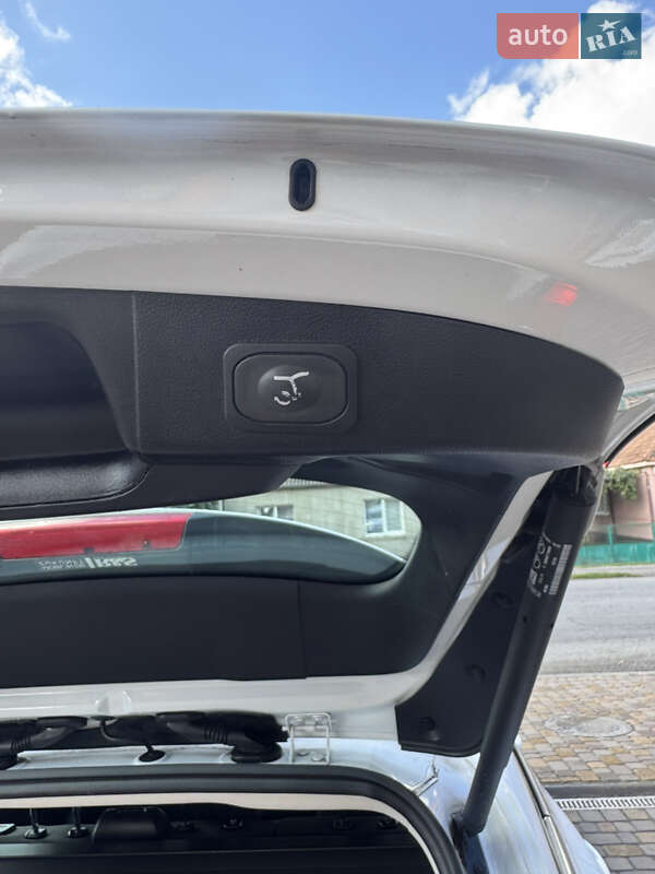 Универсал Ford Focus 2020 в Сваляве