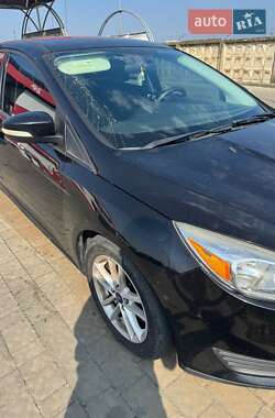 Седан Ford Focus 2015 в Ужгороде