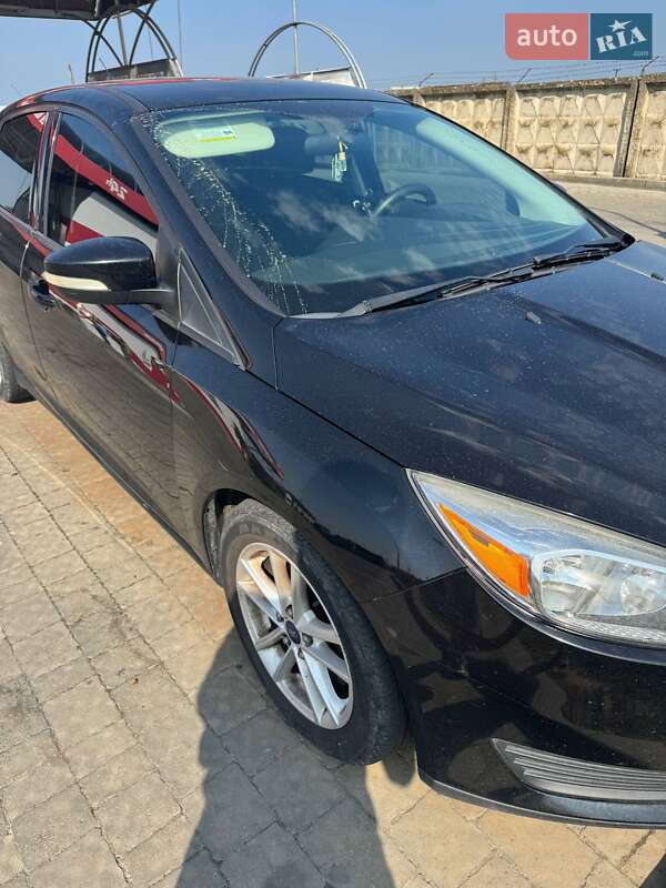Седан Ford Focus 2015 в Ужгороде