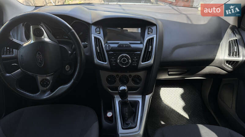 Універсал Ford Focus 2013 в Миколаєві фото 4 Універсал Ford Focus 2013 в Миколаєві