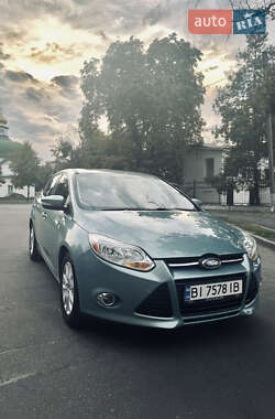 Седан Ford Focus 2012 в Полтаві