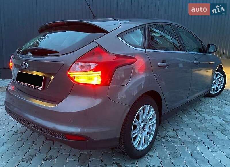 Хэтчбек Ford Focus 2011 в Львове