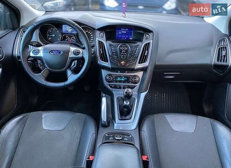 Хэтчбек Ford Focus 2011 в Львове