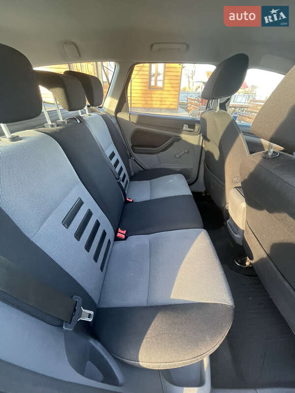 Универсал Ford Focus 2009 в Черновцах