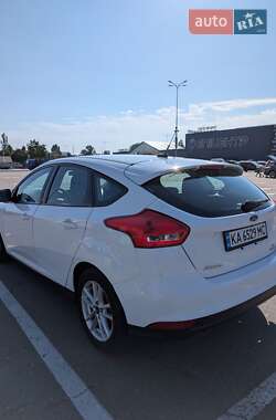 Хэтчбек Ford Focus 2016 в 