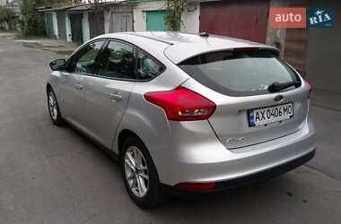 Хэтчбек Ford Focus 2017 в 