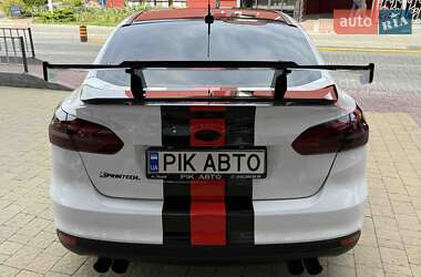 Седан Ford Focus 2017 в 