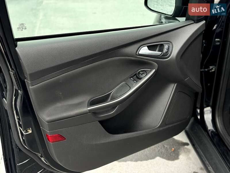 Универсал Ford Focus 2015 в Ровно