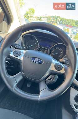 Универсал Ford Focus 2012 в 