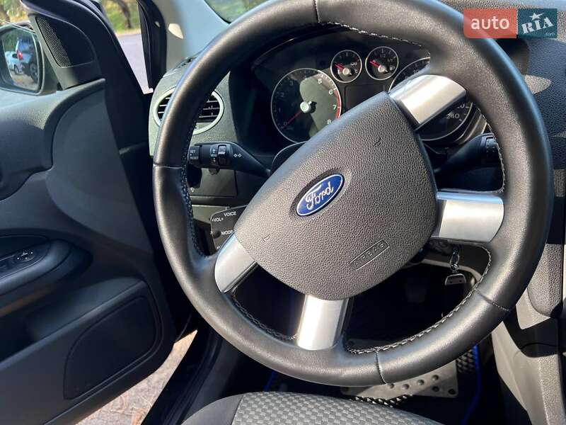 Універсал Ford Focus 2006 в Житомирі