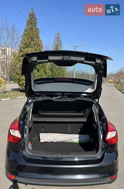 Хэтчбек Ford Focus 2012 в Калуше