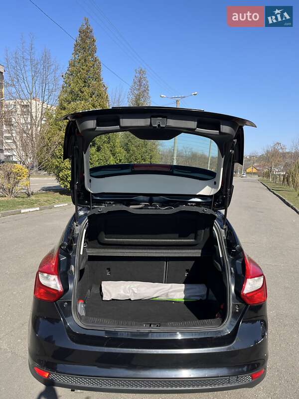 Хэтчбек Ford Focus 2012 в Калуше фото 13 Хэтчбек Ford Focus 2012 в Калуше