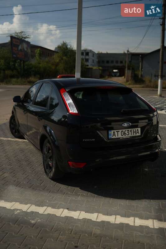 Хэтчбек Ford Focus 2009 в Коломые