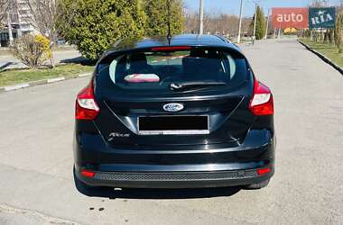 Хэтчбек Ford Focus 2012 в Калуше
