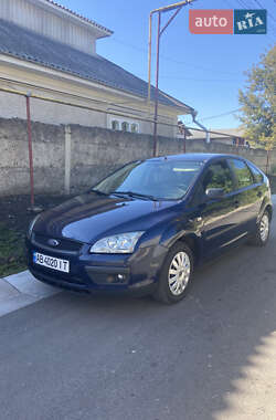 Хэтчбек Ford Focus 2006 в 