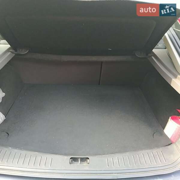 Хэтчбек Ford Focus 2011 в Львове