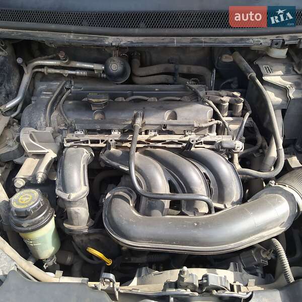 Хэтчбек Ford Focus 2011 в Львове