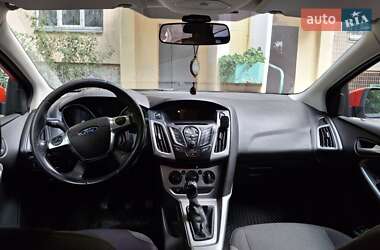 Универсал Ford Focus 2012 в 
