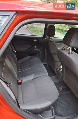 Универсал Ford Focus 2012 в 