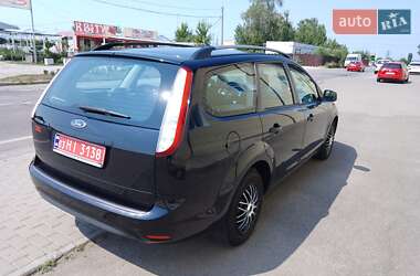 Универсал Ford Focus 2010 в 