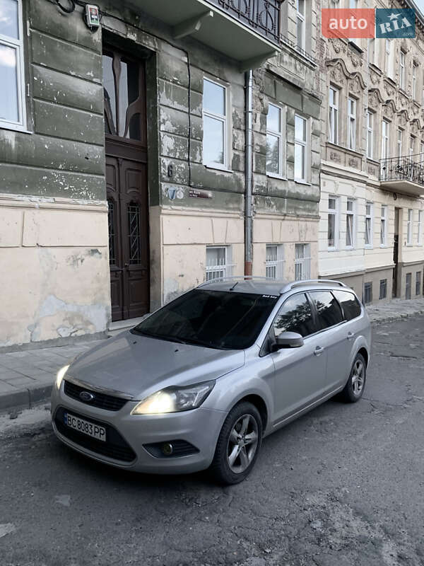 Универсал Ford Focus 2009 в Жовкве