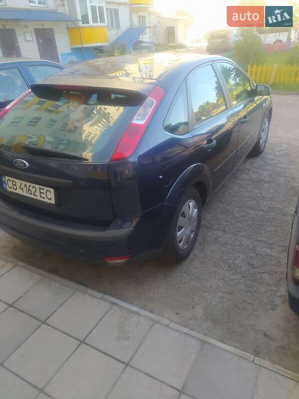 Хэтчбек Ford Focus 2006 в Чернигове
