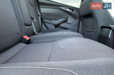 Универсал Ford Focus 2013 в 