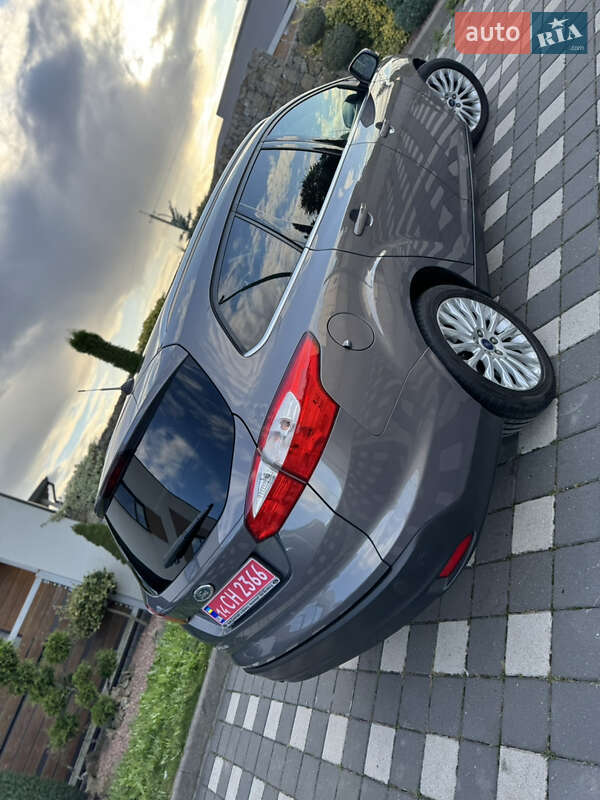 Универсал Ford Focus 2012 в Стрые