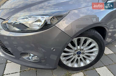Универсал Ford Focus 2012 в 