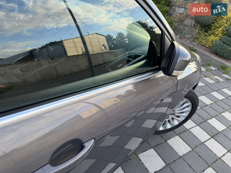 Универсал Ford Focus 2012 в Стрые