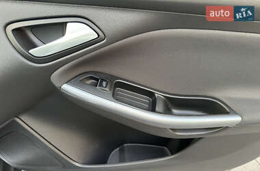 Универсал Ford Focus 2014 в 