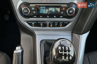Универсал Ford Focus 2014 в 