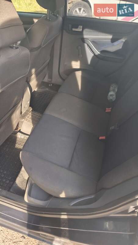 Универсал Ford Focus 2006 в Ивано-Франковске