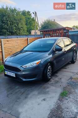 Хэтчбек Ford Focus 2016 в 