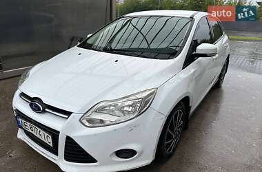 Хэтчбек Ford Focus 2014 в Днепре