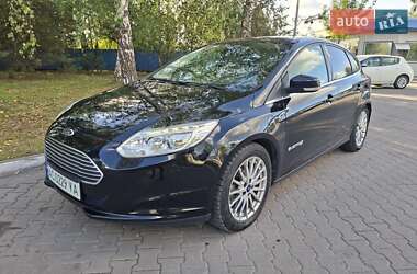 Хэтчбек Ford Focus 2013 в 