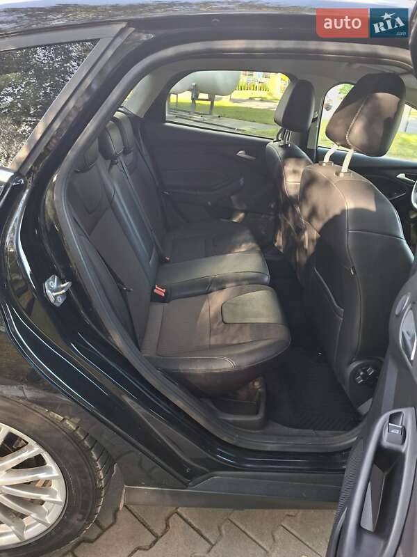 Хэтчбек Ford Focus 2013 в Луцке фото 31 Хэтчбек Ford Focus 2013 в Луцке