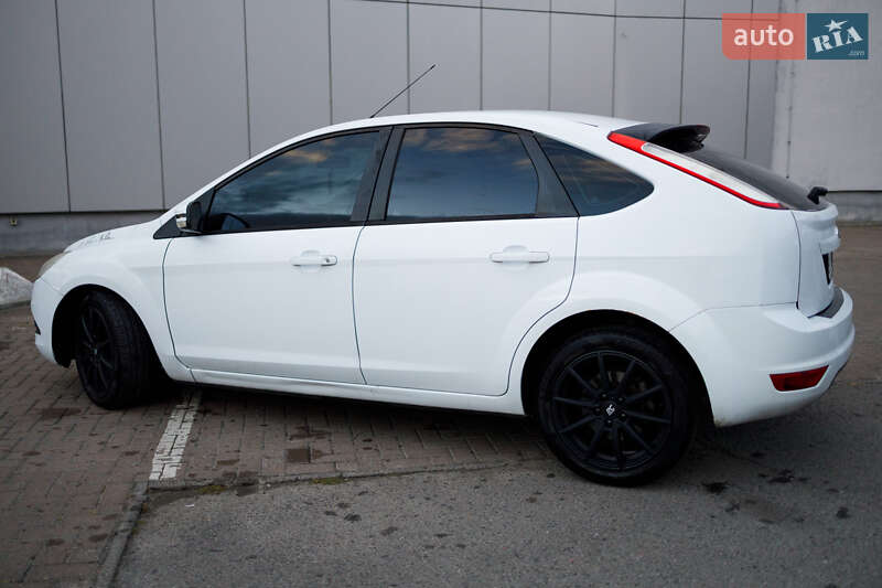 Хэтчбек Ford Focus 2011 в Львове фото 14 Хэтчбек Ford Focus 2011 в Львове