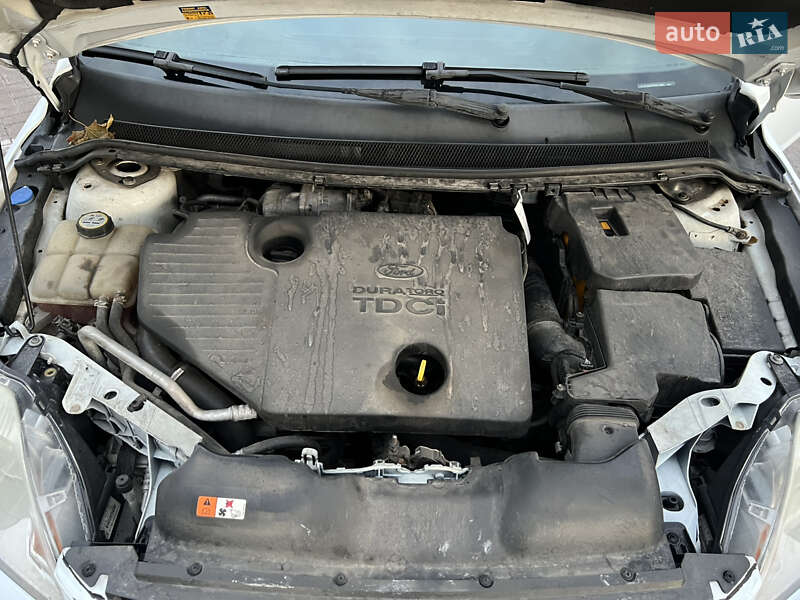 Хэтчбек Ford Focus 2011 в Львове фото 46 Хэтчбек Ford Focus 2011 в Львове