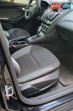 Седан Ford Focus 2013 в 