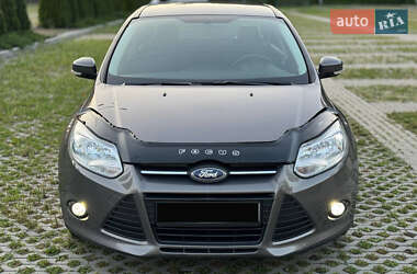 Седан Ford Focus 2013 в 