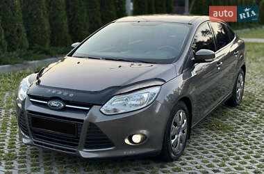 Седан Ford Focus 2013 в 