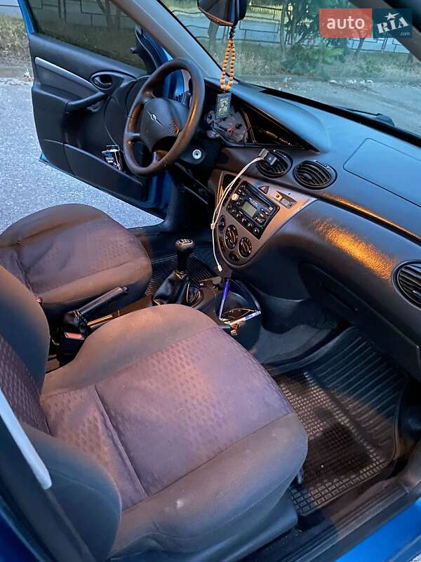Универсал Ford Focus 2000 в Киеве фото 9 Универсал Ford Focus 2000 в Киеве