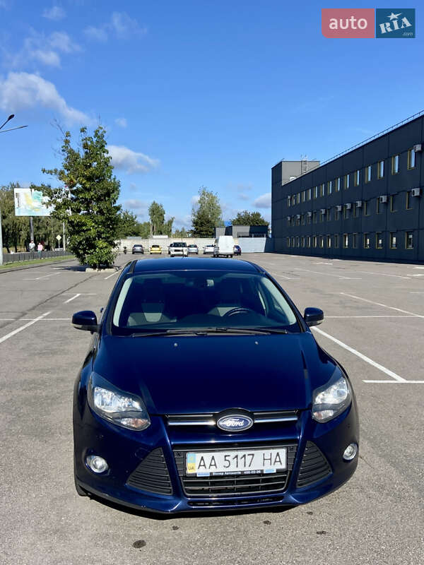 Седан Ford Focus 2012 в Киеве фото 2 Седан Ford Focus 2012 в Киеве