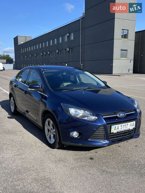 Седан Ford Focus 2012 в Киеве фото 3 Седан Ford Focus 2012 в Киеве