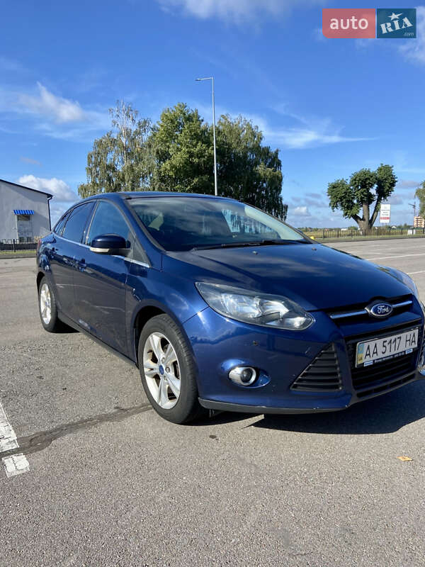 Седан Ford Focus 2012 в Киеве фото 15 Седан Ford Focus 2012 в Киеве